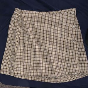 American Eagle Plaid skirt